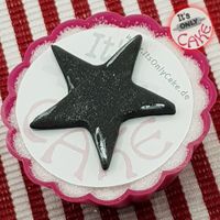 itsonlycake.de-david-bowie-black-cupcake-topper-fondant06s